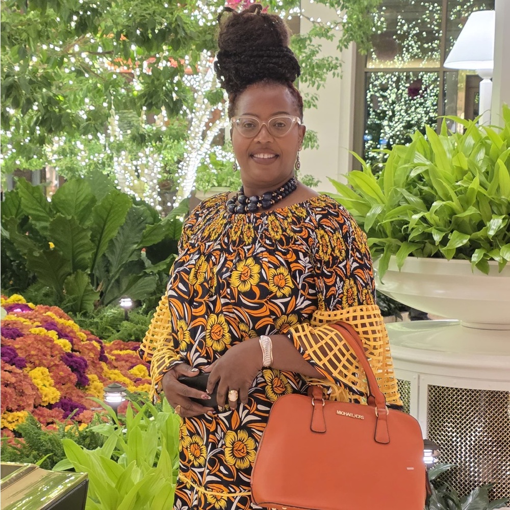 Meet your Posher, Patricia